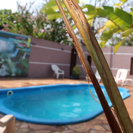 Residencial Noelia Hostel Puerto Iguazú Kültér fotó