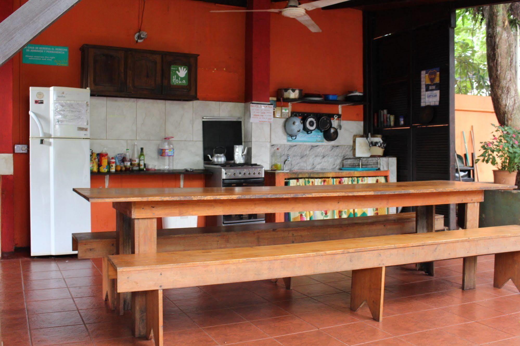 Residencial Noelia Hostel Puerto Iguazú Kültér fotó